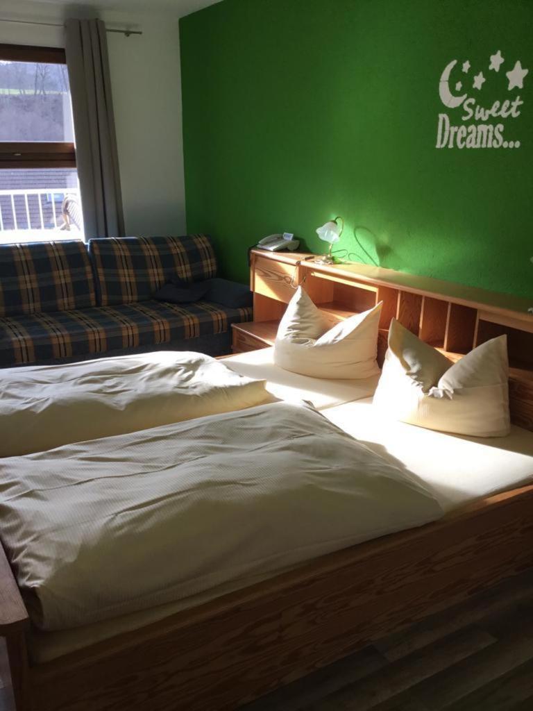Landhotel Zur Wegelnburg Schonau  Экстерьер фото